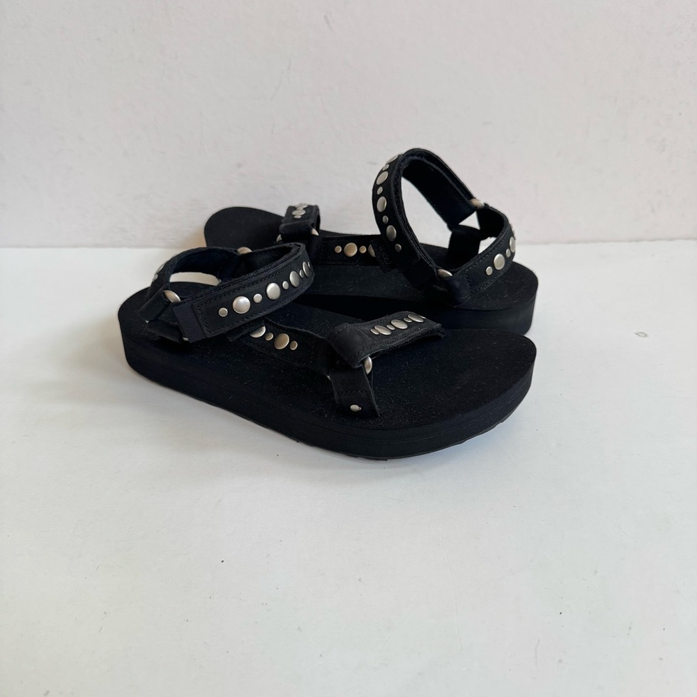 TEVA WOMEN MIDFORM UNIVERSAL STUDDED BLACK SPORTS SANDALS